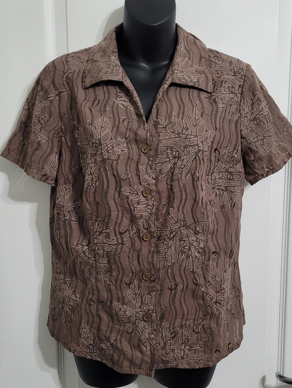 Tradition Brown Short-Slv Button Front Tropical Print Semi Sheer Blouse Sz 10